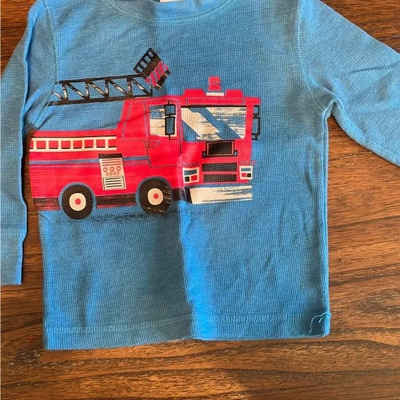 6 Piece Circo 2t Boys Long Sleeved Shirts & Pant